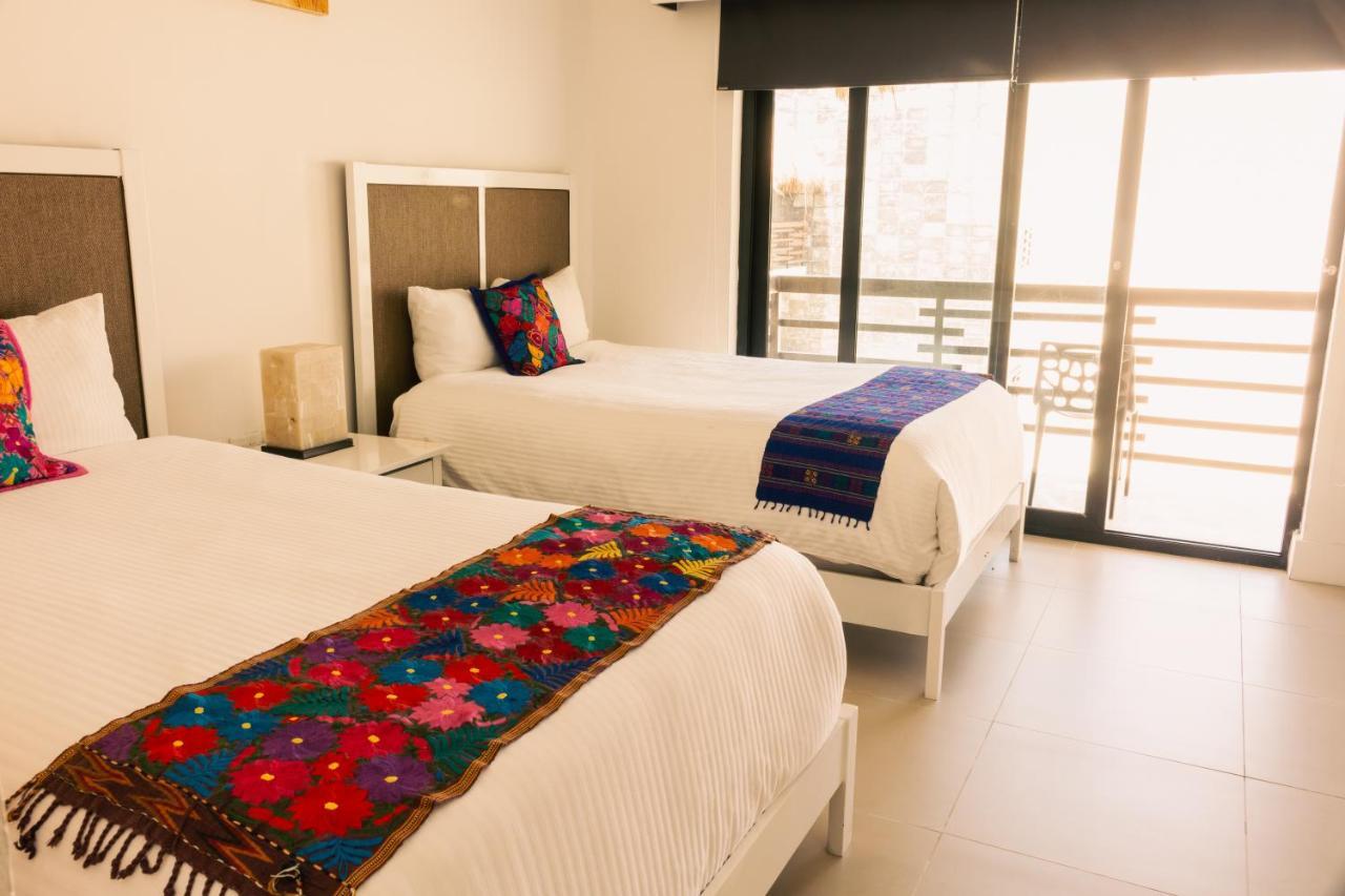 Aldea Thai Beachfront Condos Playa del Carmen Esterno foto