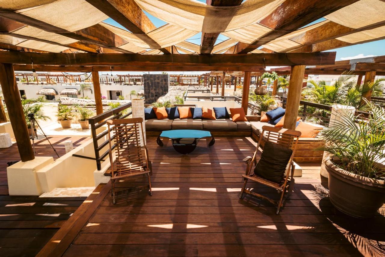 Aldea Thai Beachfront Condos Playa del Carmen Esterno foto