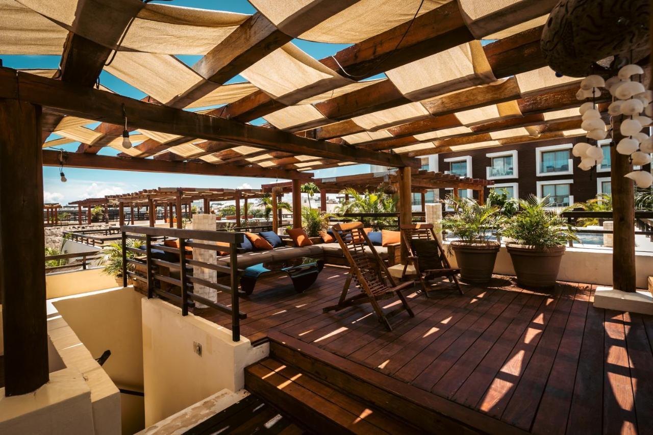 Aldea Thai Beachfront Condos Playa del Carmen Esterno foto