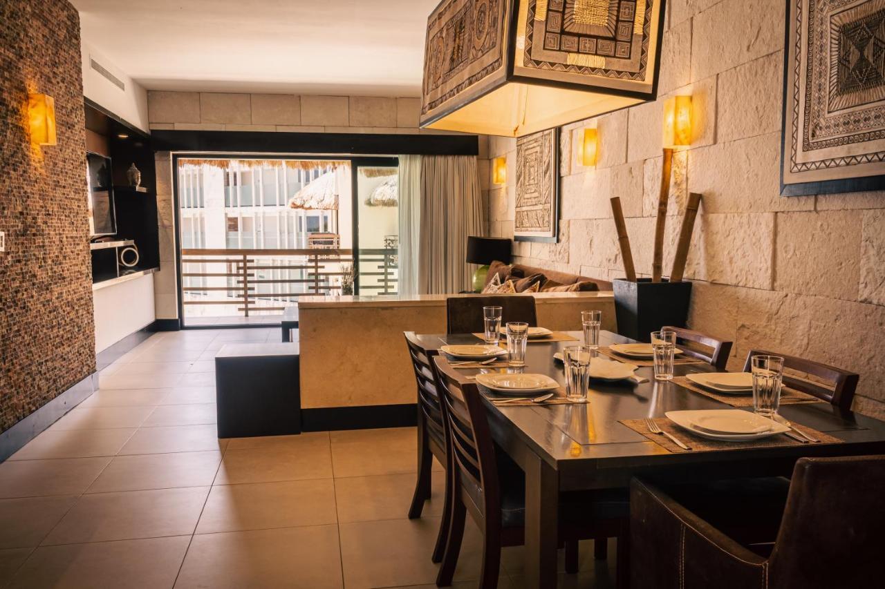 Aldea Thai Beachfront Condos Playa del Carmen Esterno foto