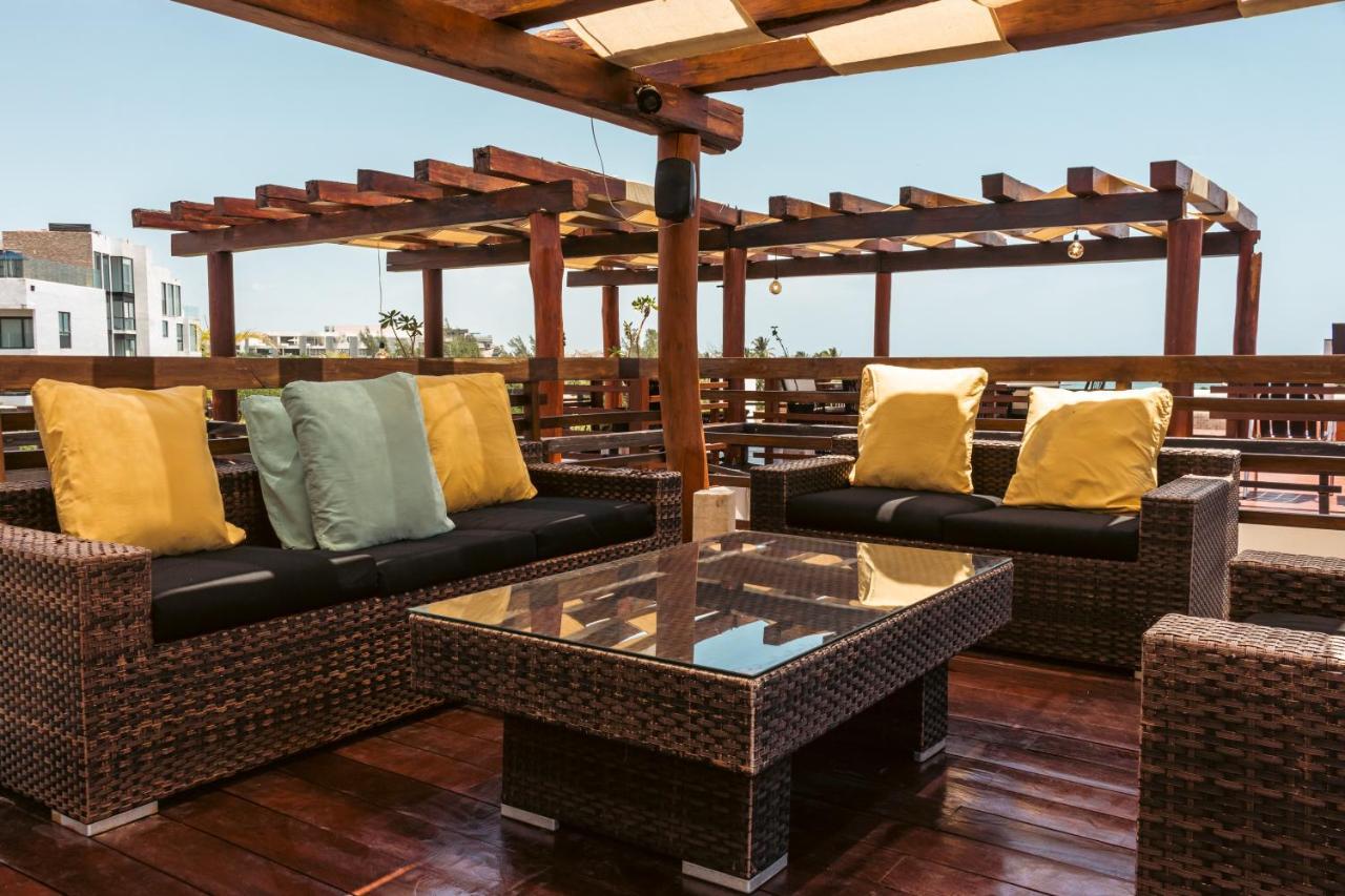 Aldea Thai Beachfront Condos Playa del Carmen Esterno foto