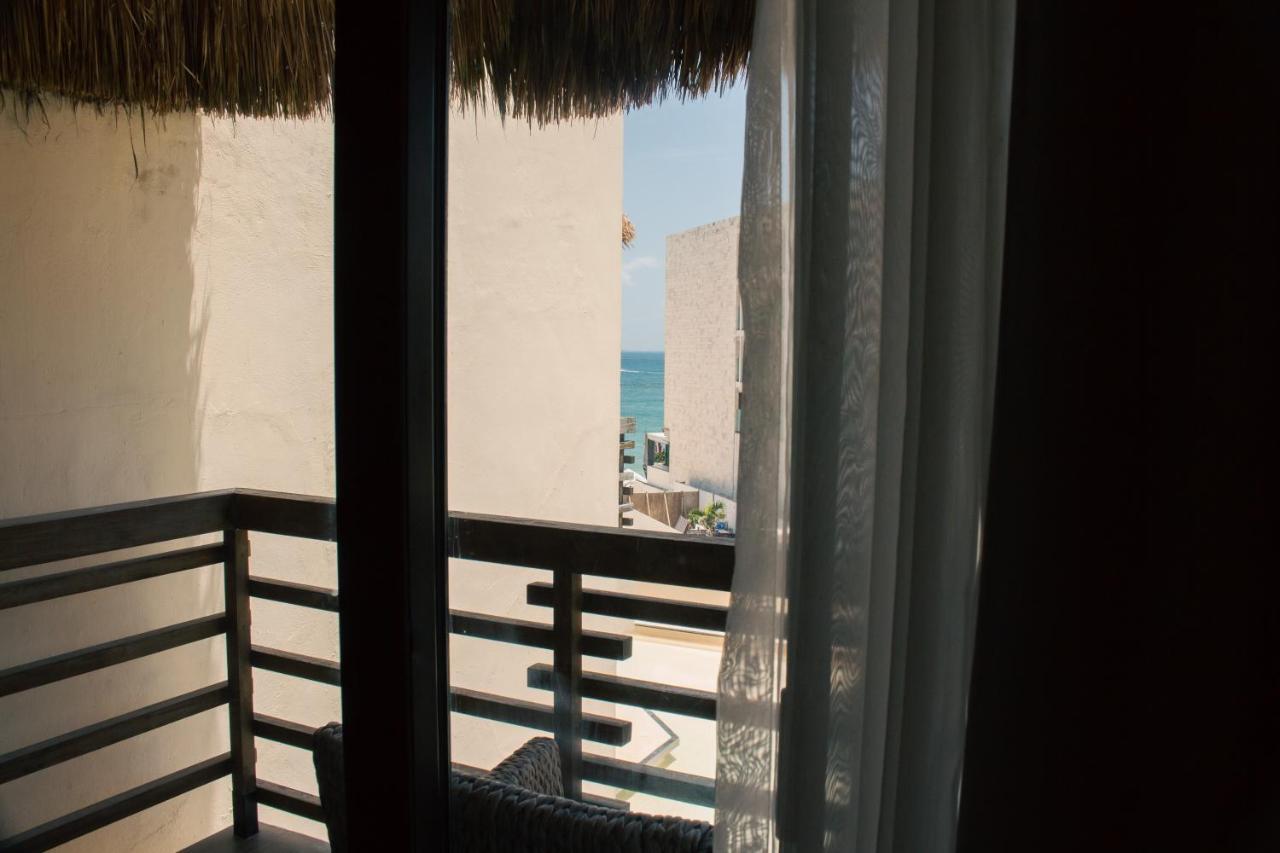 Aldea Thai Beachfront Condos Playa del Carmen Esterno foto