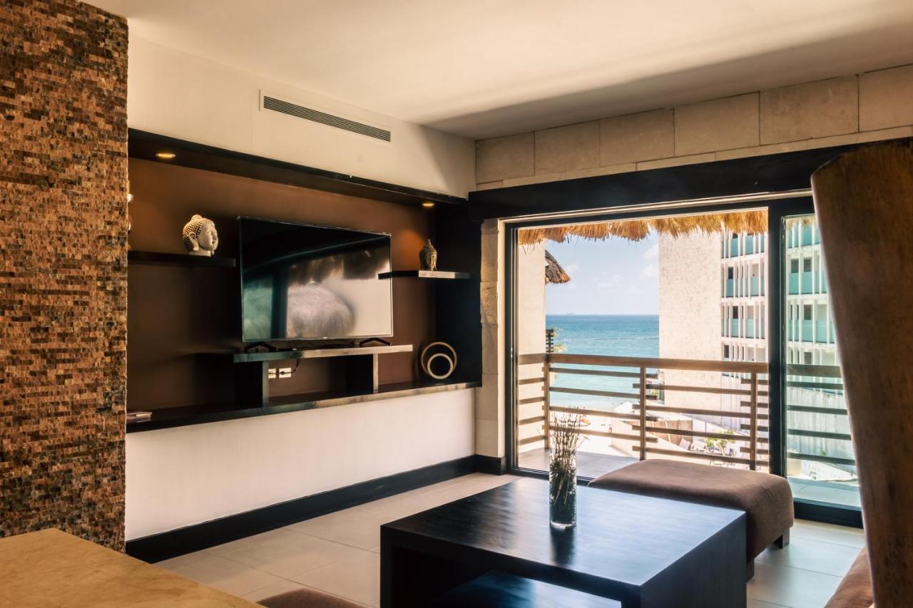Aldea Thai Beachfront Condos Playa del Carmen Esterno foto